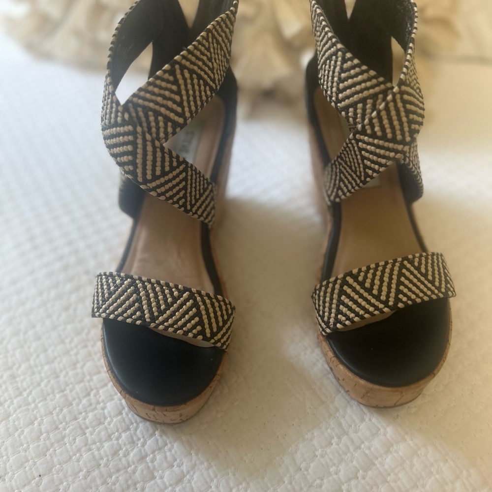 Steve Madden wedge